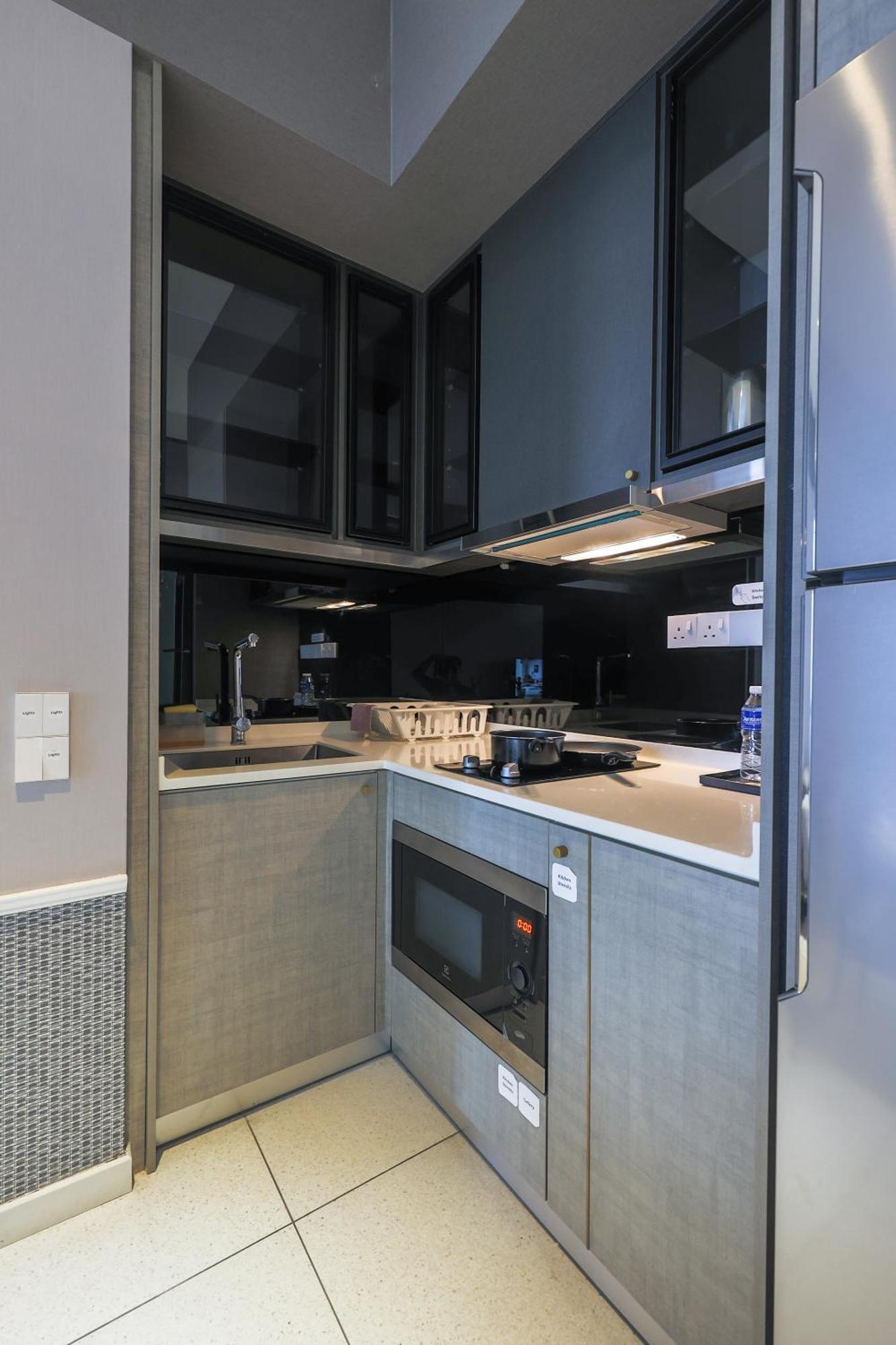 Millerz Square By Mykey Apartment Куала Лумпур Екстериор снимка A kitchen in a serviced apartment in Paris