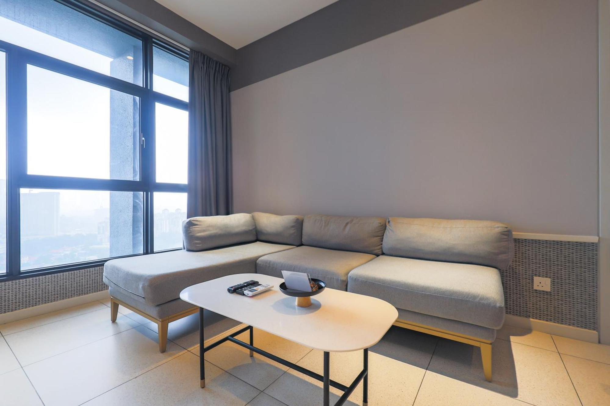 Millerz Square By Mykey Apartment Куала Лумпур Екстериор снимка A 3D rendering of a living room